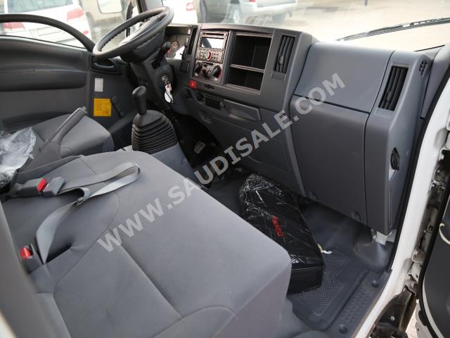 2018 Isuzu Dyna