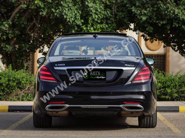 2018 مرسيدس - بنز إس 560 أي إم جي
