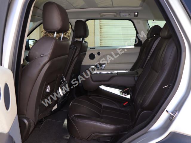 2016 لاند روفر رينج روفر سبورت اتش اس اي