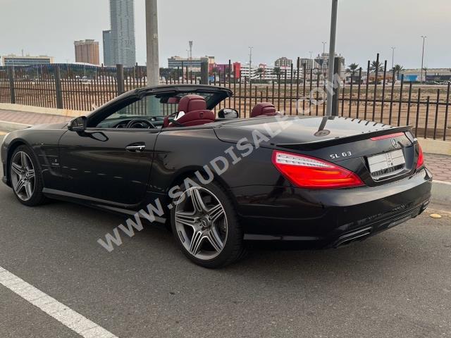 2013 مرسيدس - بنز إس إل 63 أي إم جي