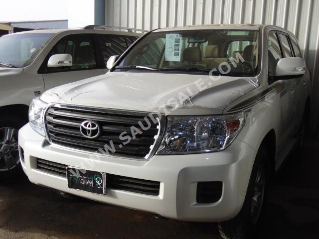 2015 تويوتا لاند كروزر جي