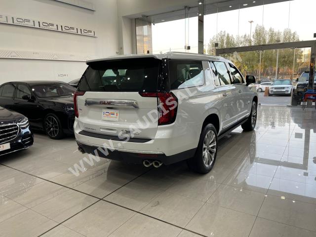 2023 جي ام سي يوكون دينالي