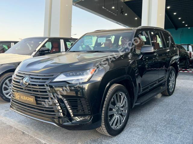 2023 لكزس إل إكس 600 في أي بي