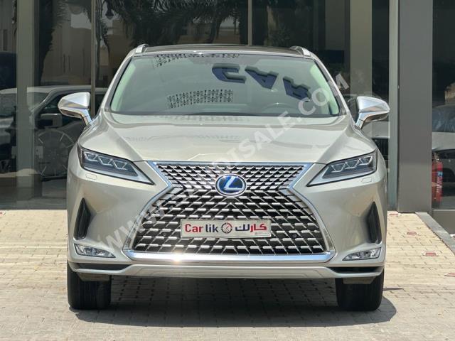 2022 لكزس أر إكس 450إتش
