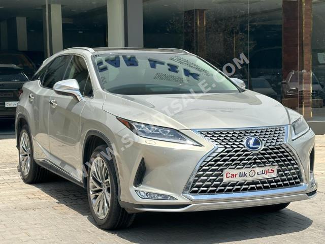 2022 لكزس أر إكس 450إتش