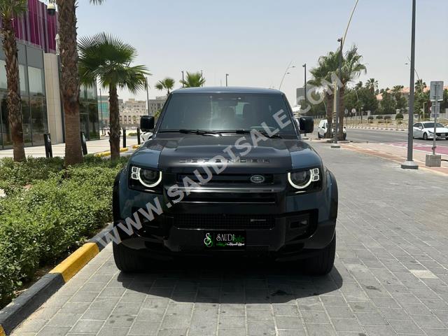 2022 لاند روفر ديفيندر اكس داينمك