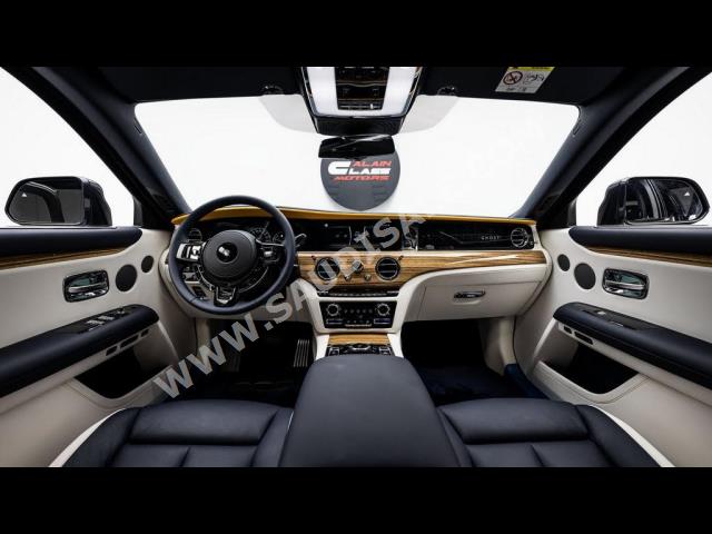 2023 رولز رويس قوست