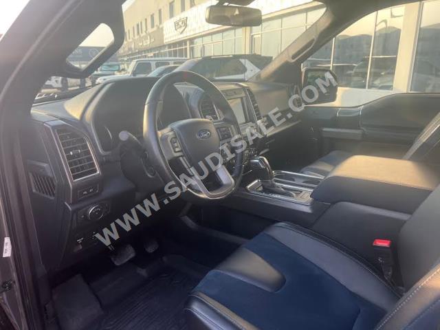 2020 فورد اف 150 رابتور