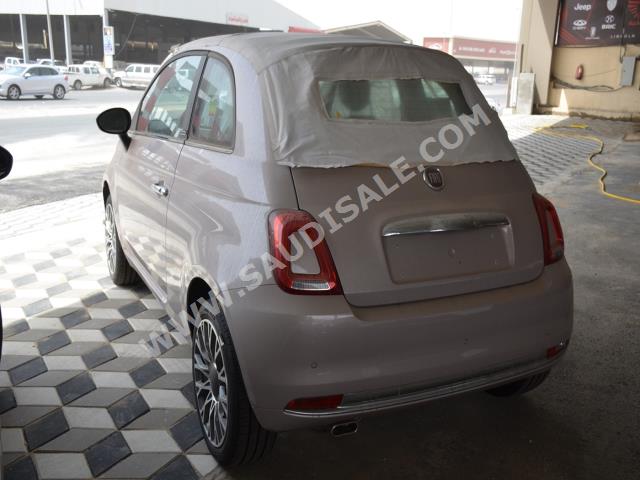 2022 فيات 500