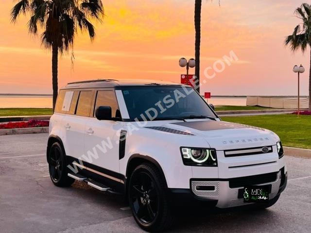 2021 لاند روفر ديفيندر اس اي