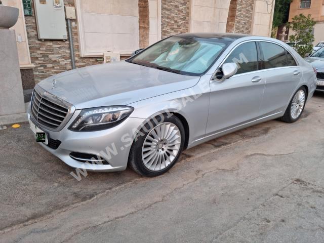 2016 مرسيدس - بنز إس 400