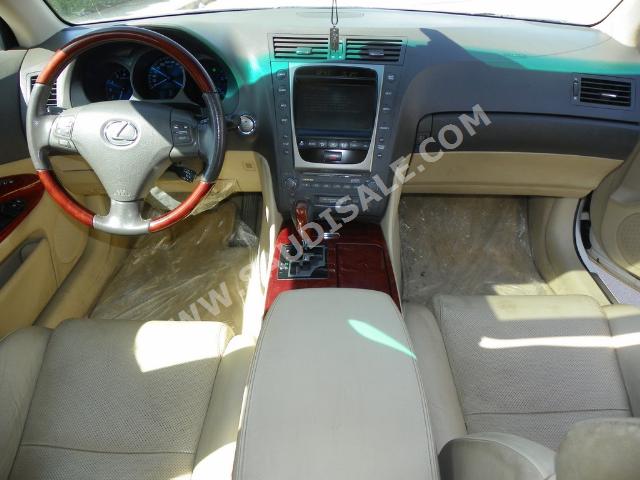 2005 لكزس جي إس 430