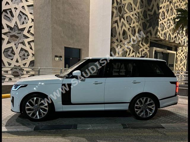 2018 لاند روفر رينج روفر فوج اتش اس اي