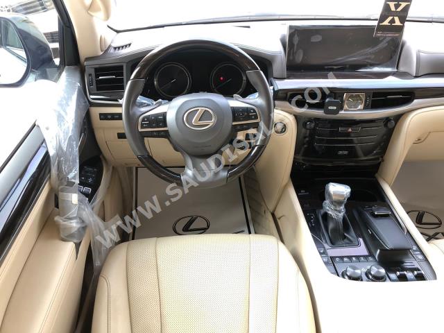 2021 لكزس إل إكس 570