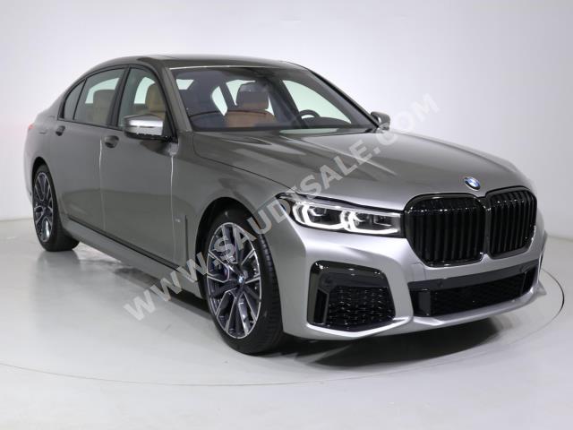 2022 بي ام دبليو الفئة السابعة 740 إل أي