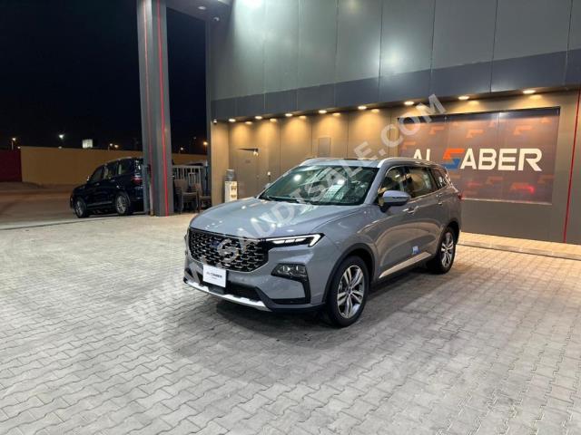 2024 فورد تيريتوري تيتانيوم بلس