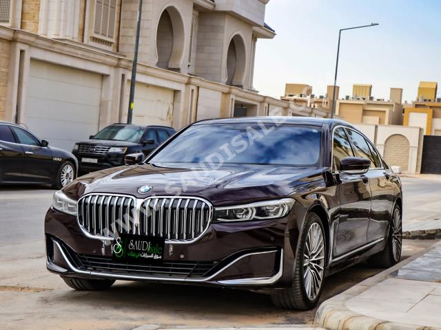 2020 بي ام دبليو الفئة السابعة 730 إل أي