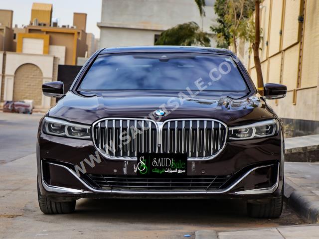 2020 بي ام دبليو الفئة السابعة 730 إل أي