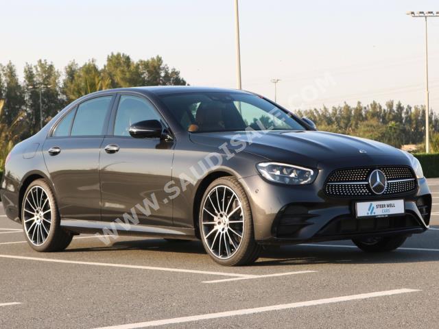 2022 Mercedes-Benz E 300