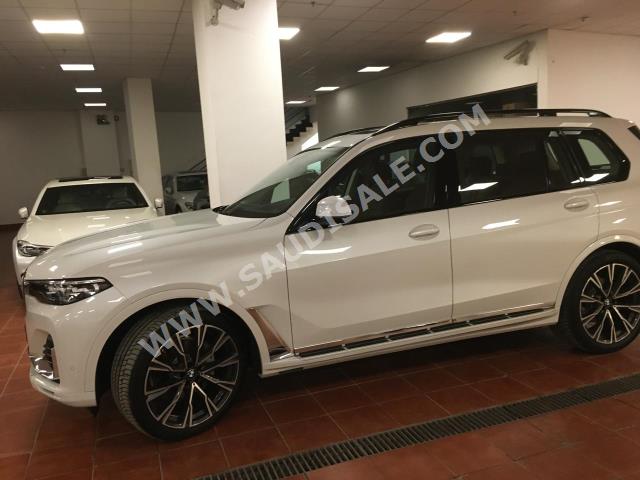 2020 بي ام دبليو الفئة اكس 7