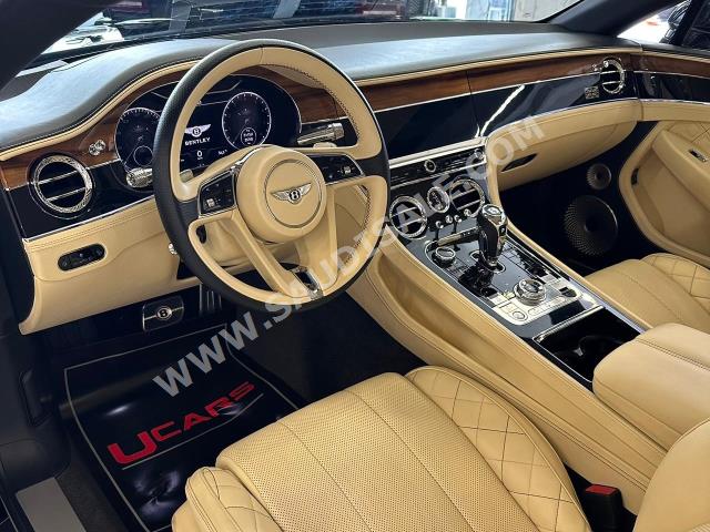 2019 بنتلي كونتيننتل جي تي الاصدار الاول