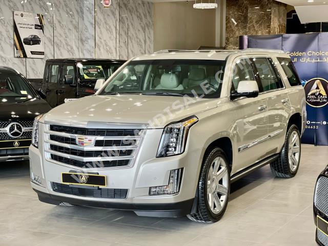 2015 Cadillac Escalade Premium