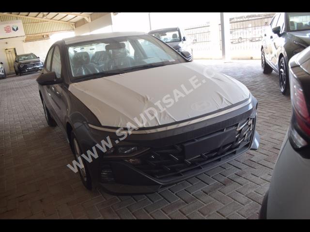 2024 هيونداي اكسنت