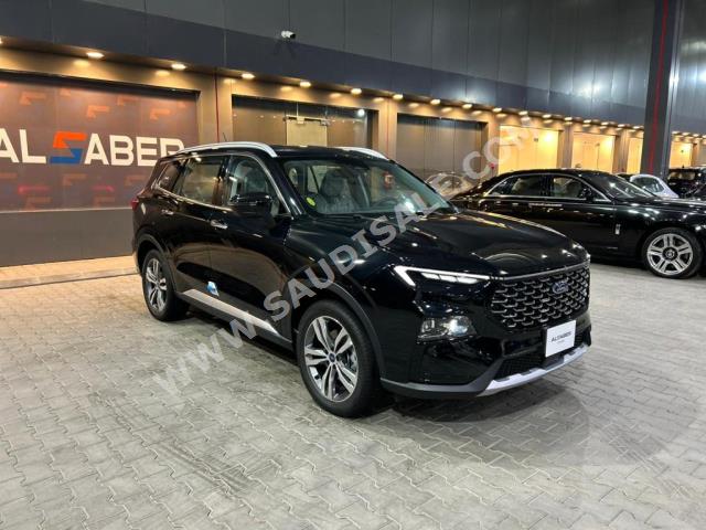 2024 فورد تيريتوري تيتانيوم بلس