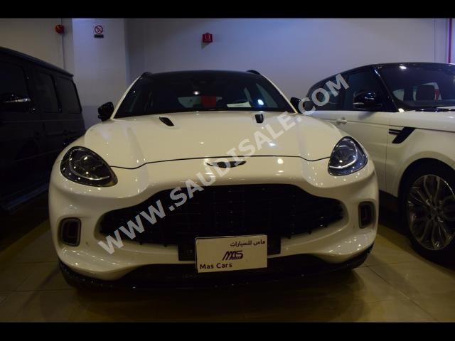 2021 استون مارتن دي بي  اس