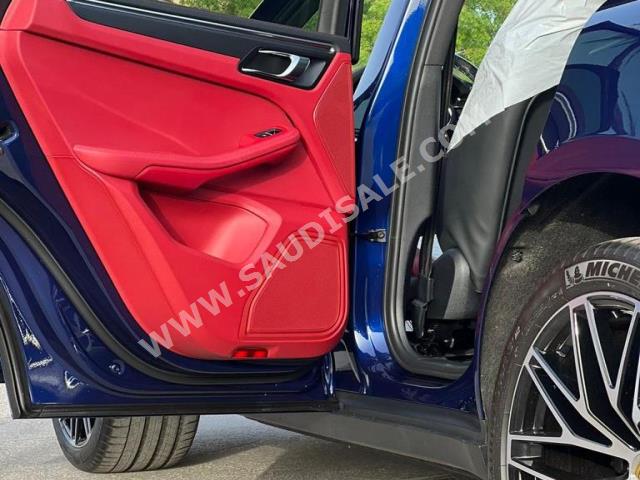 2022 بورش ماكان