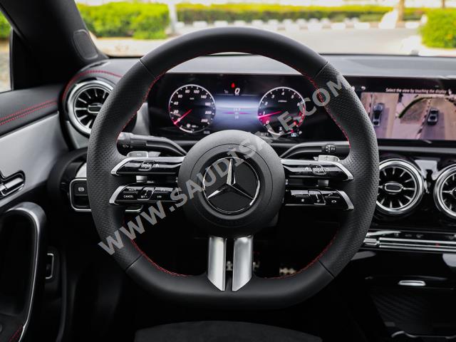 2024 مرسيدس - بنز سي إل أي 200 أي إم جي