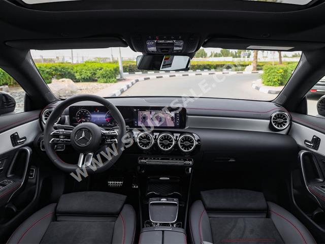 2024 مرسيدس - بنز سي إل أي 200 أي إم جي