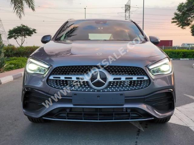 2022 مرسيدس - بنز جي إل أي 200