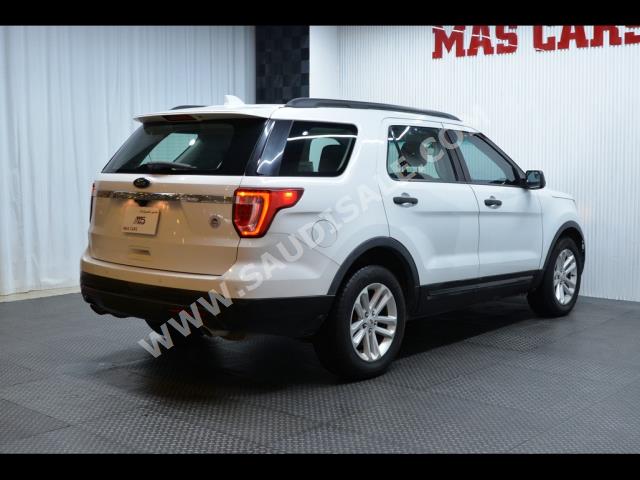 2016 فورد اكسبلورر اكس ال تي