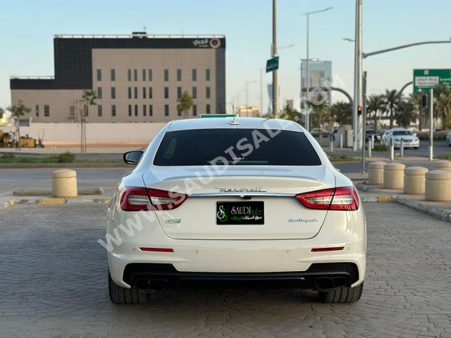 2019 Maserati Quattroporte GTS