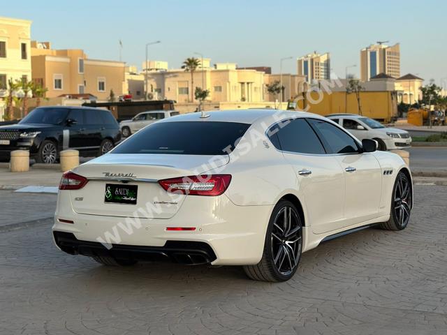 2019 Maserati Quattroporte GTS