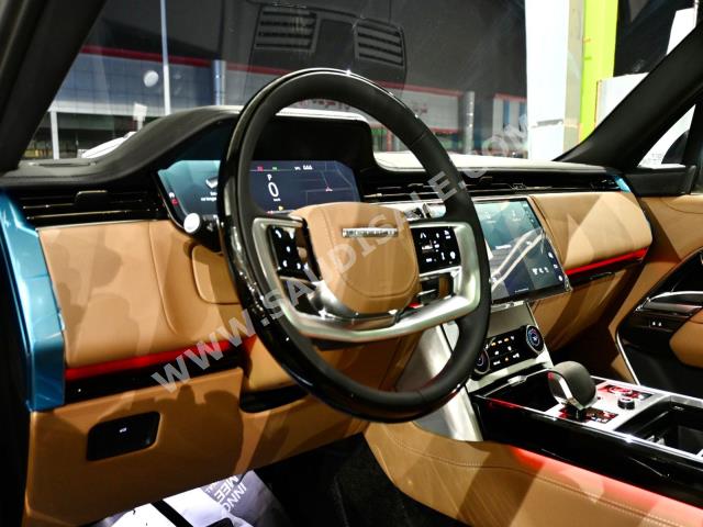 2023 لاند روفر رينج روفر اوتوبيوغرافي