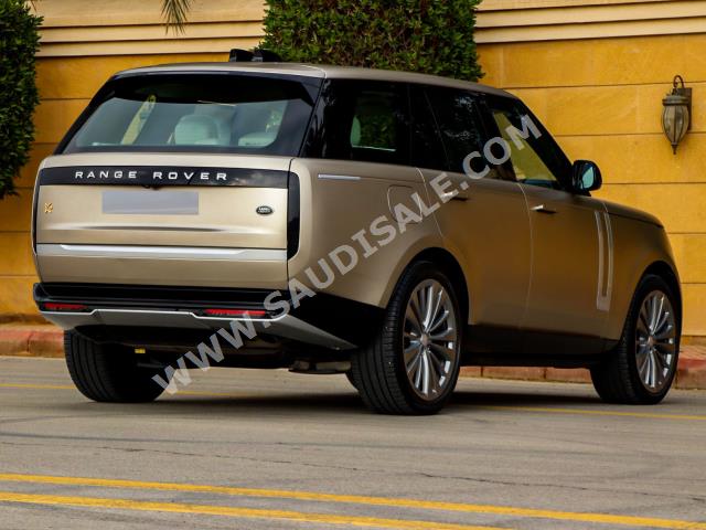 2022 لاند روفر رينج روفر فيرست اديشن