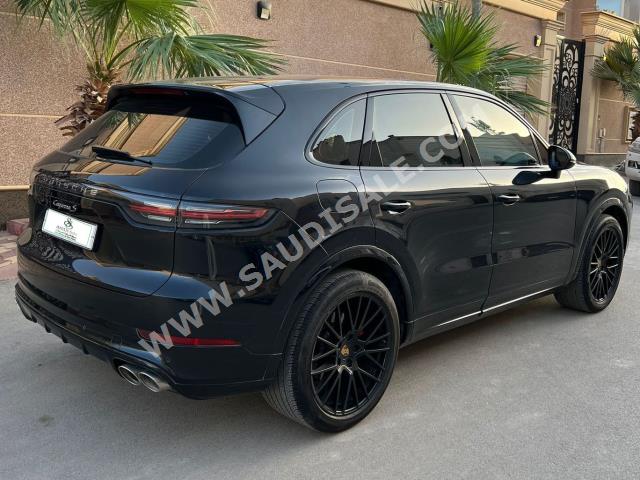 2019 بورش كايين