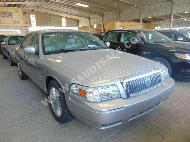 2010 Mercury Grand Marquis