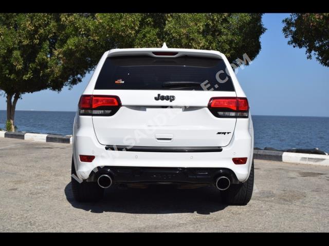 2014 Jeep Grand Cherokee SRT