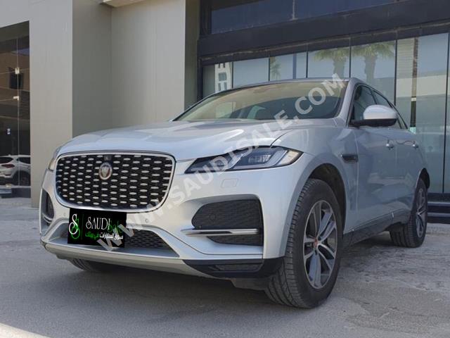 2021 جاكوار اف-بيس