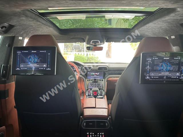 2023 لمبرجيني اوروس اس