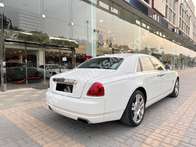 2017 رولز رويس قوست