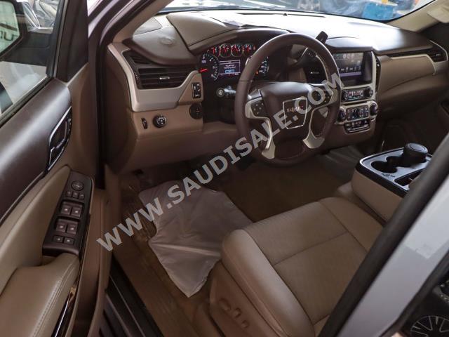 2018 جي ام سي يوكون