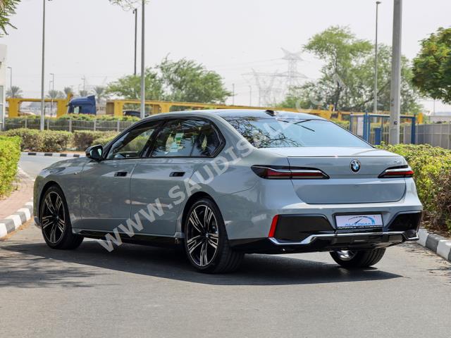 2024 بي ام دبليو الفئة السابعة 740أي