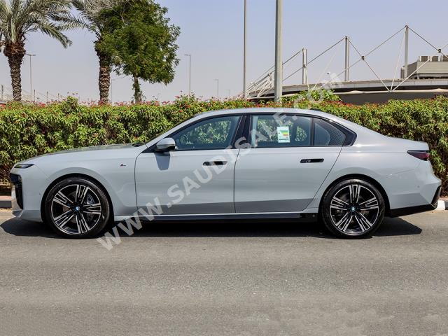 2024 بي ام دبليو الفئة السابعة 740أي