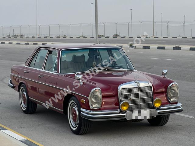 1971 مرسيدس - بنز إس إي 280