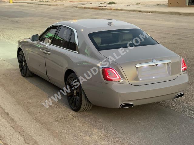 2022 رولز رويس قوست