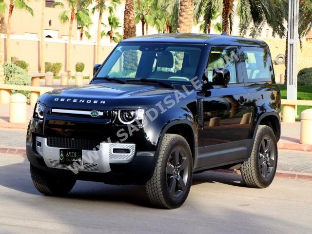 2023 لاند روفر ديفيندر 90